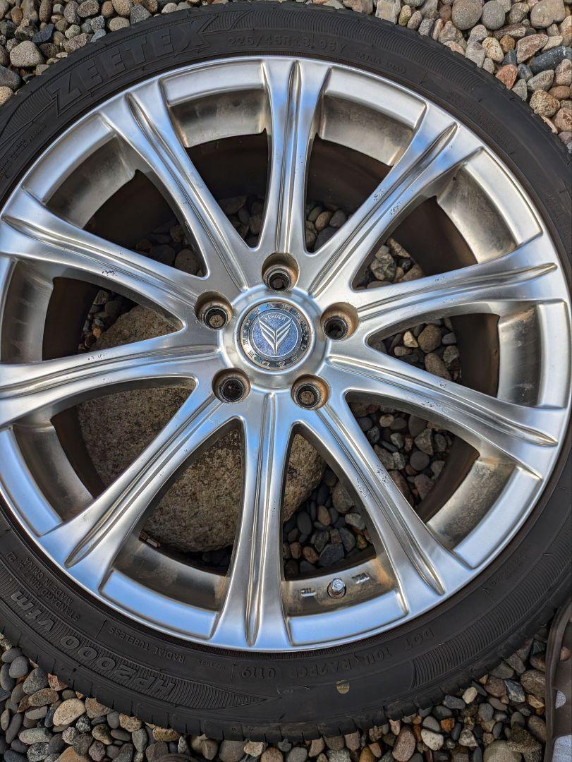 225/45R18 タイヤ・ホイール　4本セット（内2本）