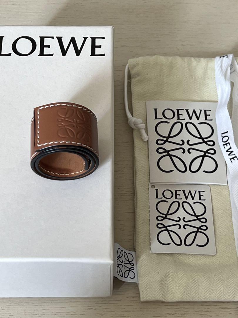 LOEWEバングル