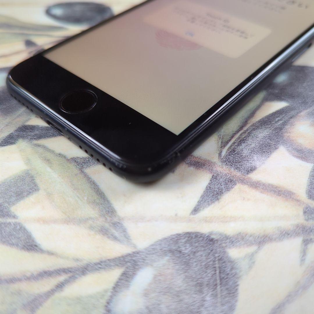 Apple iPhone SE 2世代64GB SIMロック解除済