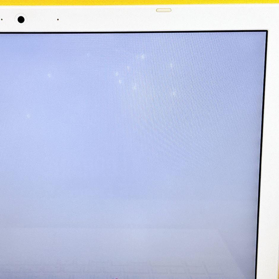 サクサク動く❣️初期設定済 dynabook白 ノートパソコン カメラSSD 薄型 新品SSD搭載でサクサク快適✨かわいい白❣薄型カメラ付きノート