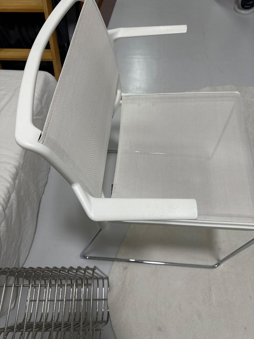 ウィルクハーン Wilkhahn スタッキングチェア ALINE 230/2