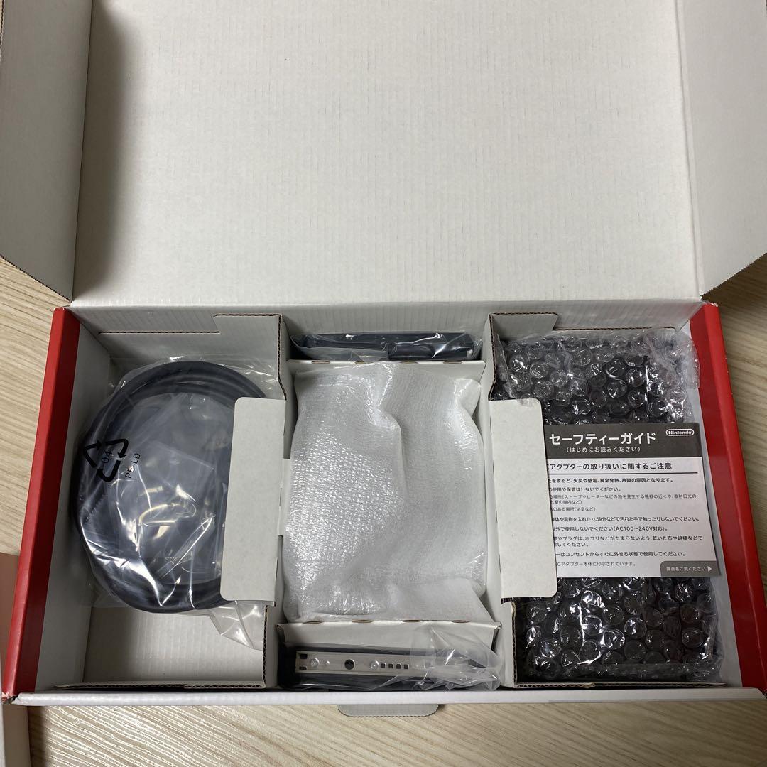 【完品】ニンテンドーSWITCH