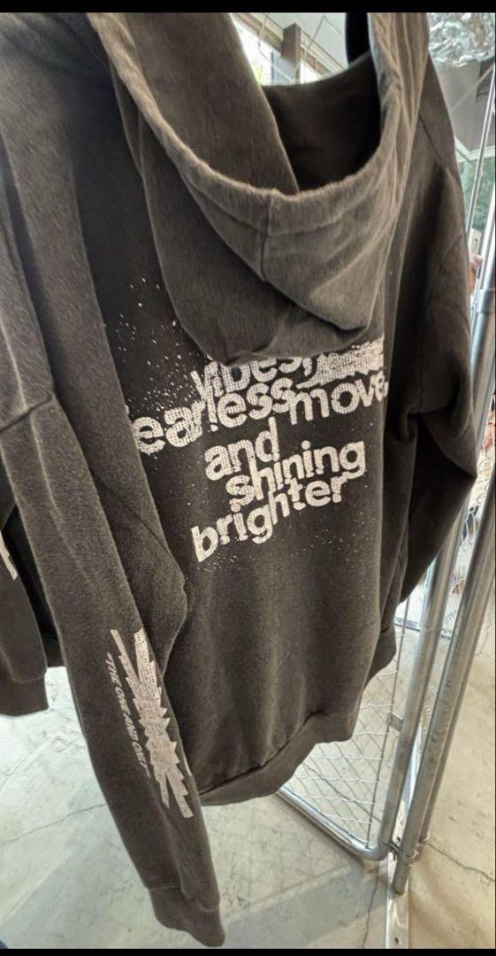 Le Sserafim ポップアップ GR8 zip up hoodie XL