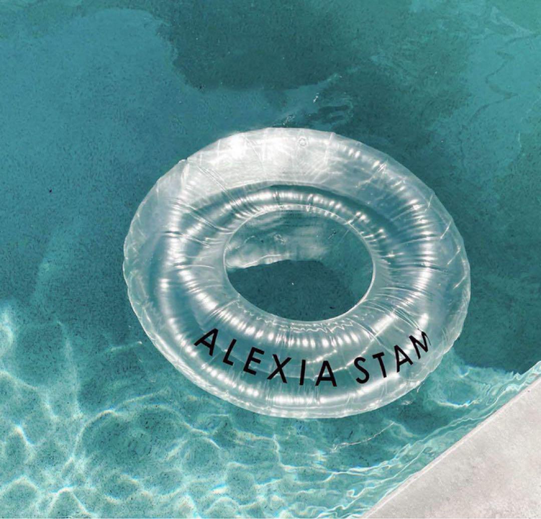 alexiastam ノベルティ浮き輪限定品 - メルカリ