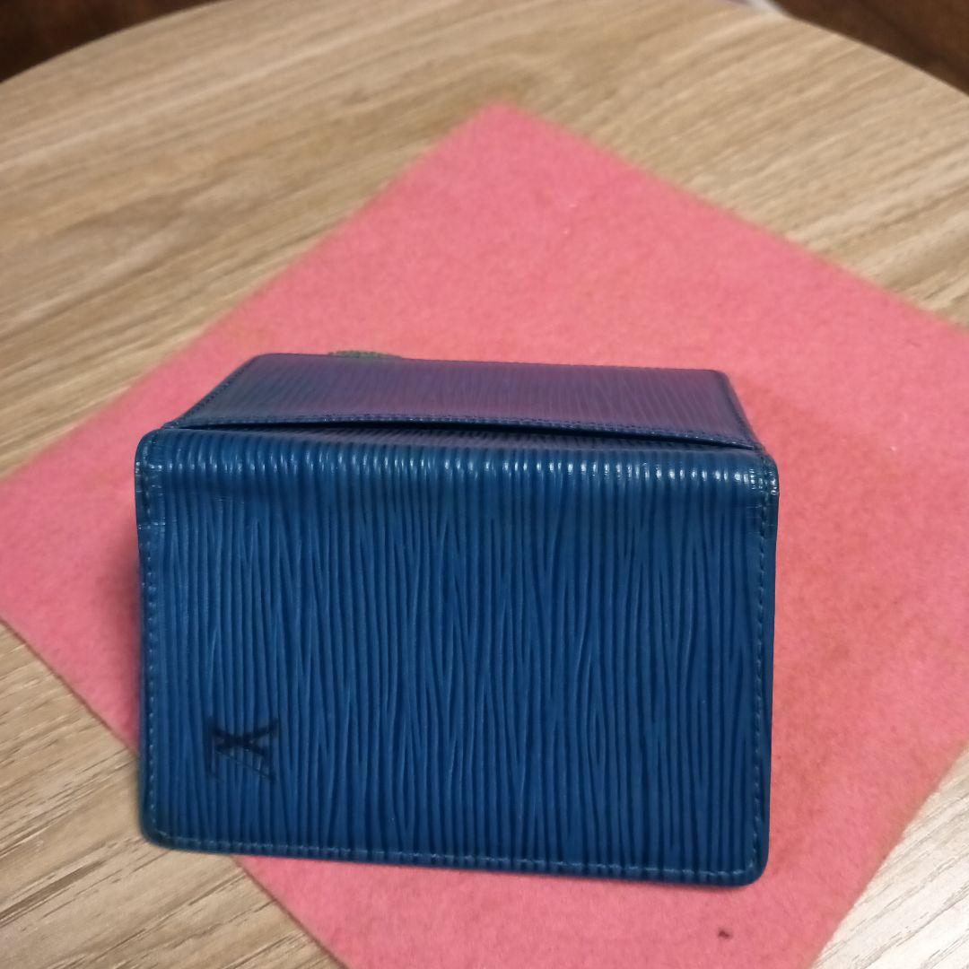 LOUIS VUITTON 青 レザー 名刺入れ
