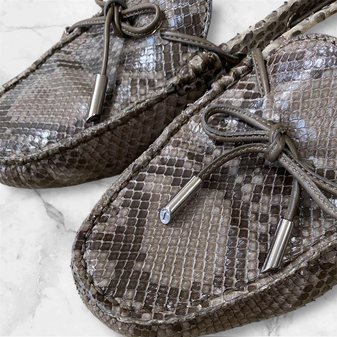 TOD'S ヘビ柄パイソンローファー ダークブラウン