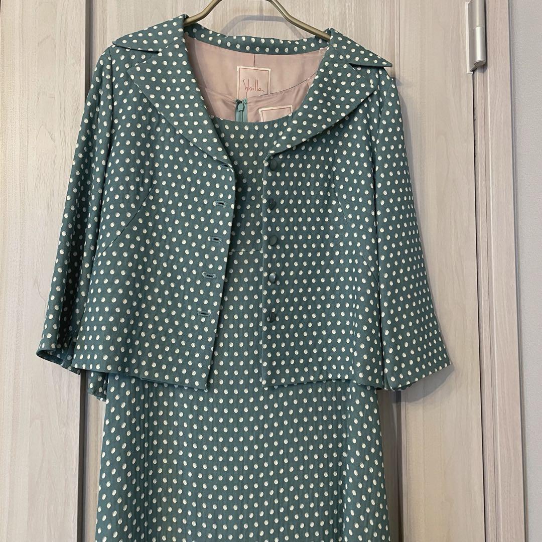 新品未使用シビラのジャケット シビラ Sybilla トリアセドライポンチジャケット （ディープ