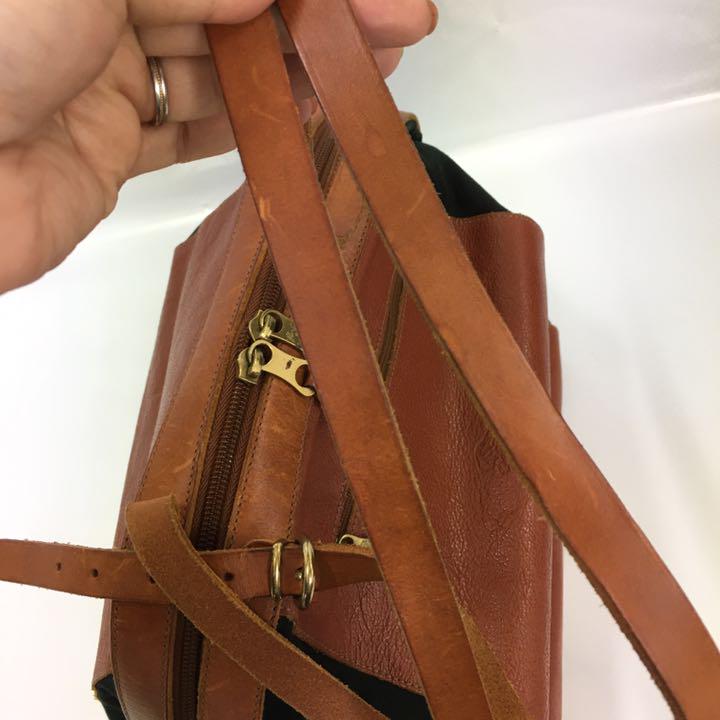 安い日本製 IL BISONTE キャンディバッグ 本革 303 McAu5-m11727286823 人気本物保証