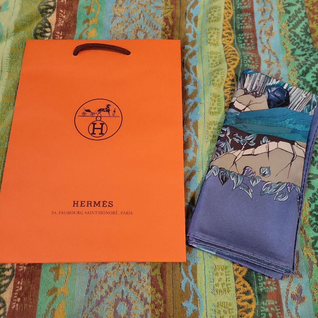 レア　稀少　未使用　HERMES　エルメス　スカーフ　カレ90　ペガサス