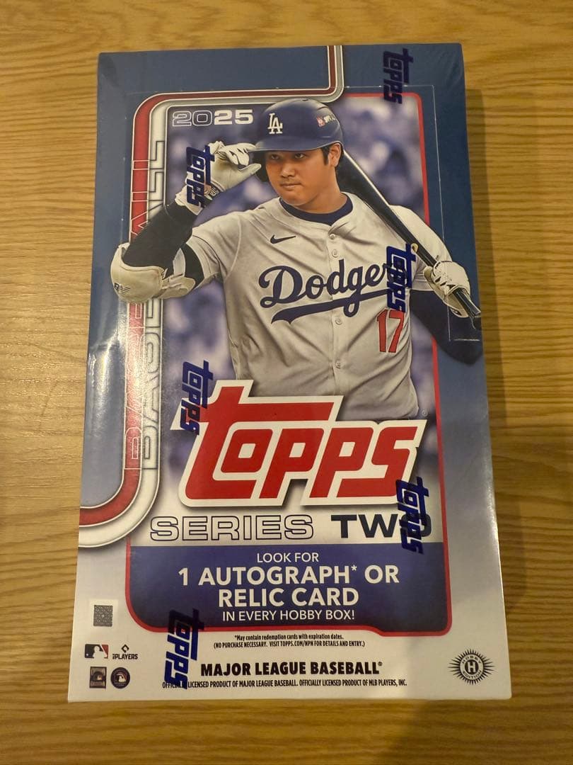 Topps 2025 Series Two MLB カードボックス 12,705円