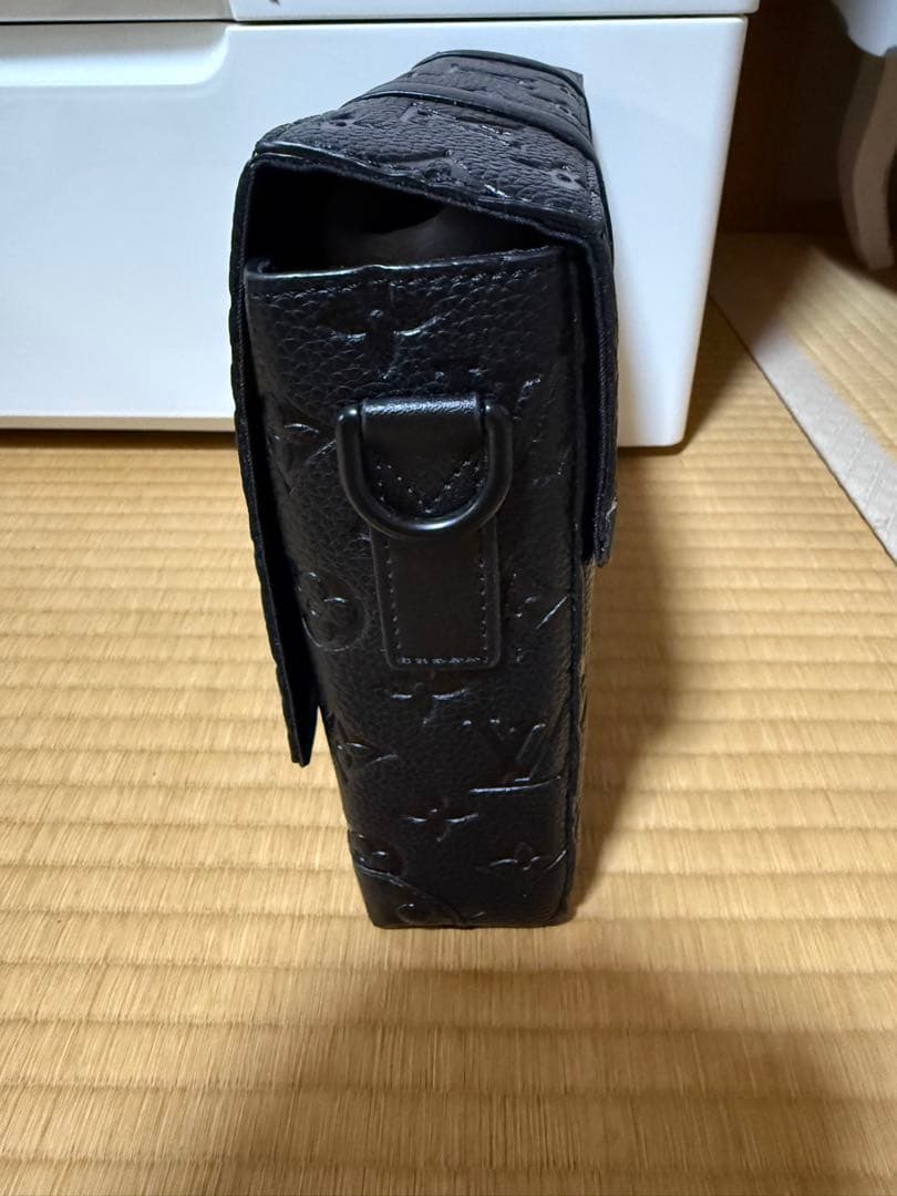 LV⭐︎*ブラック ショルダーバッグ