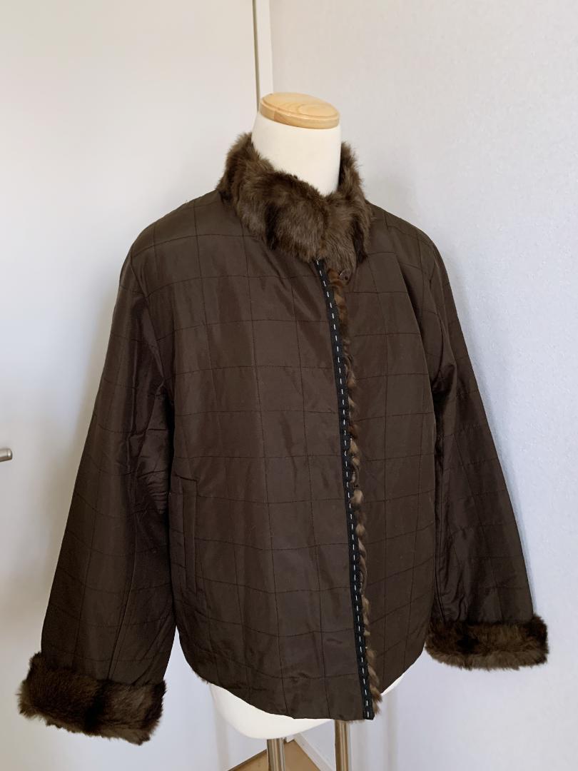 BALMAIN PARISリバーシブルラビットファーコートシルク100％