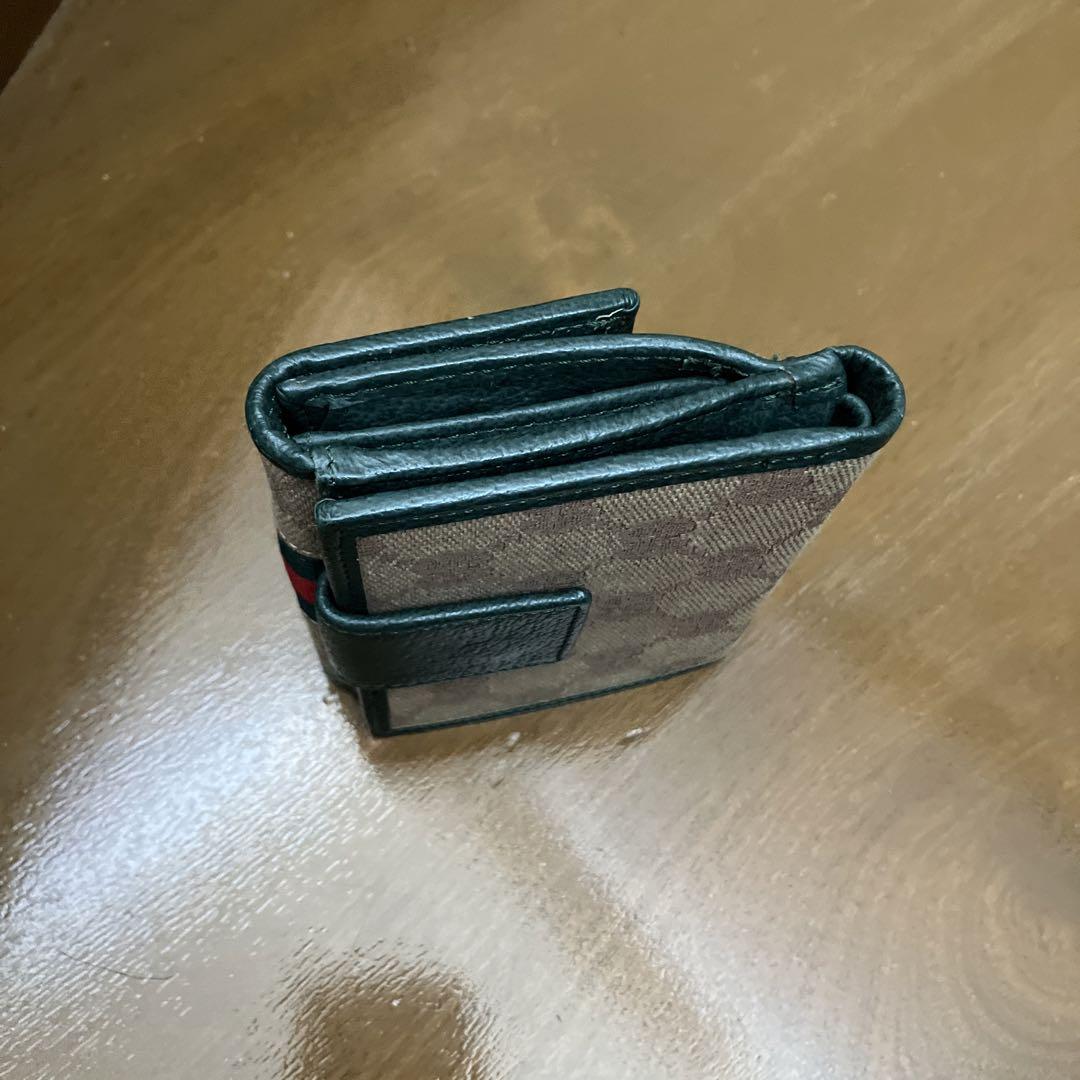 グッチ折り財布