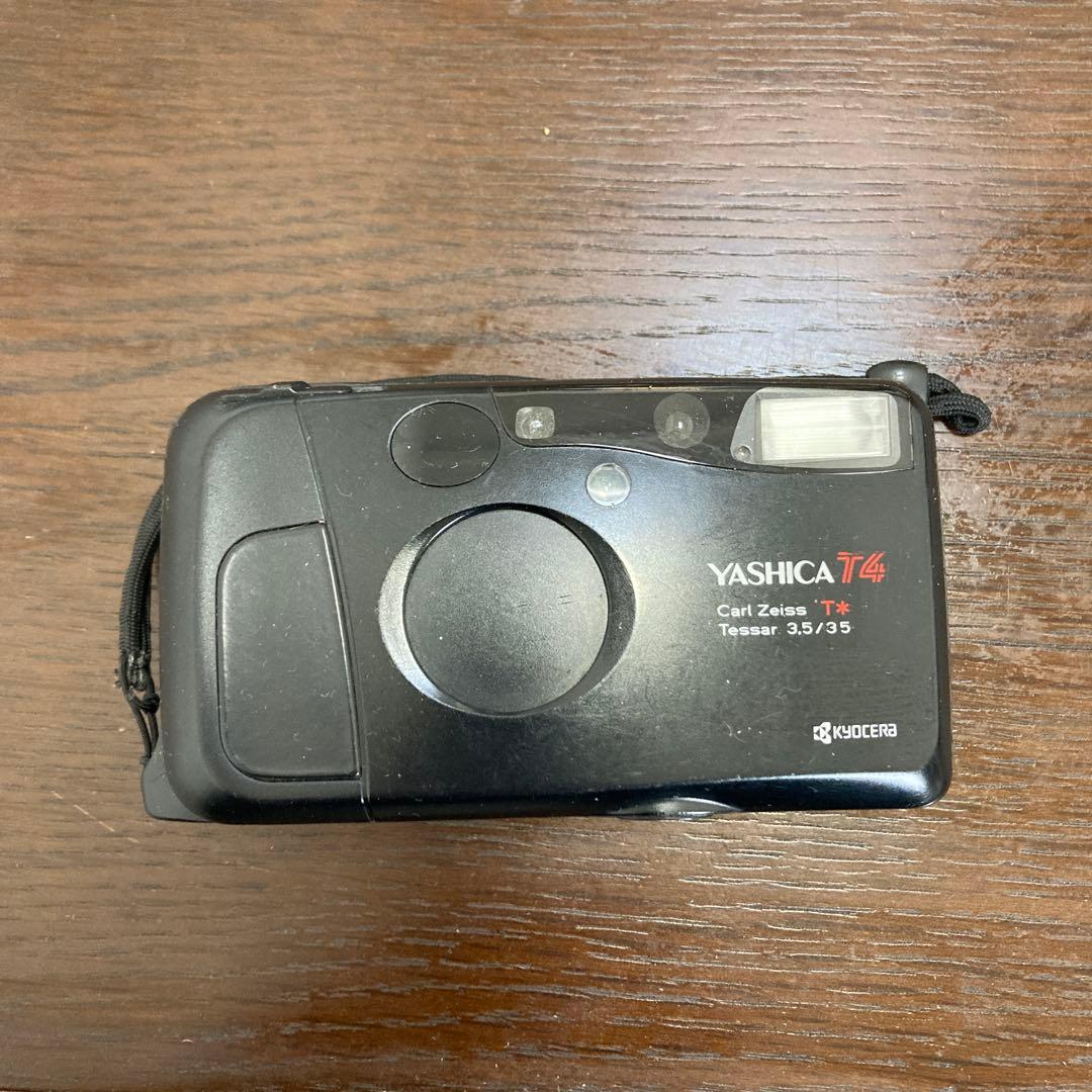 YASHICA T4 コンパクトフィルムカメラ