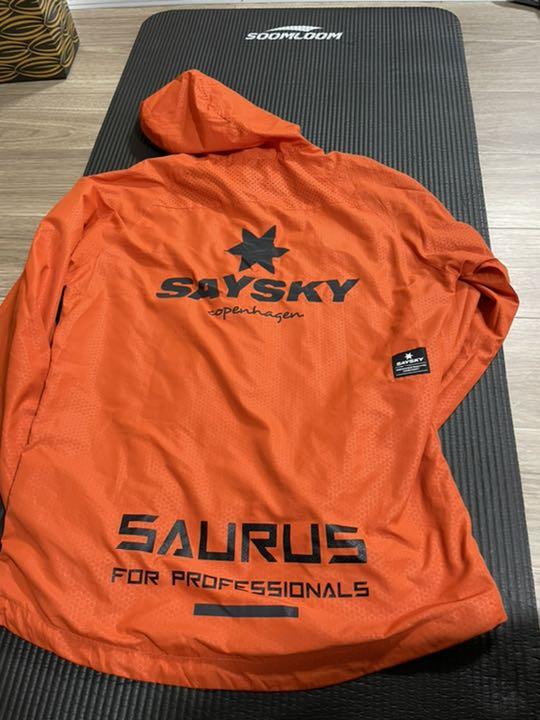 スポーツ・ saysky ランニングジャケット YD8cd-m11740484262 aminosaurus ◒のものだっ