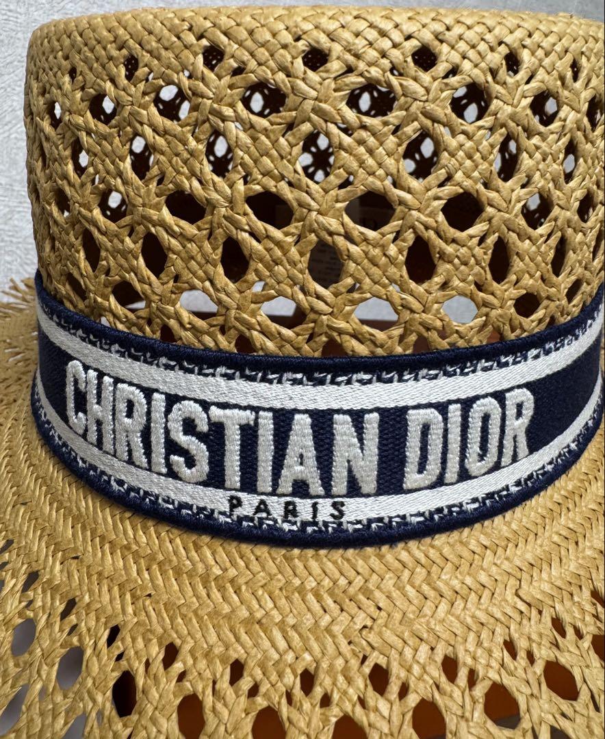 Christian Dior 麦わら帽子 ベージュ Christian Dior ディオール 麦わら帽子 CD刺繍 57 極美品 - メルカリ