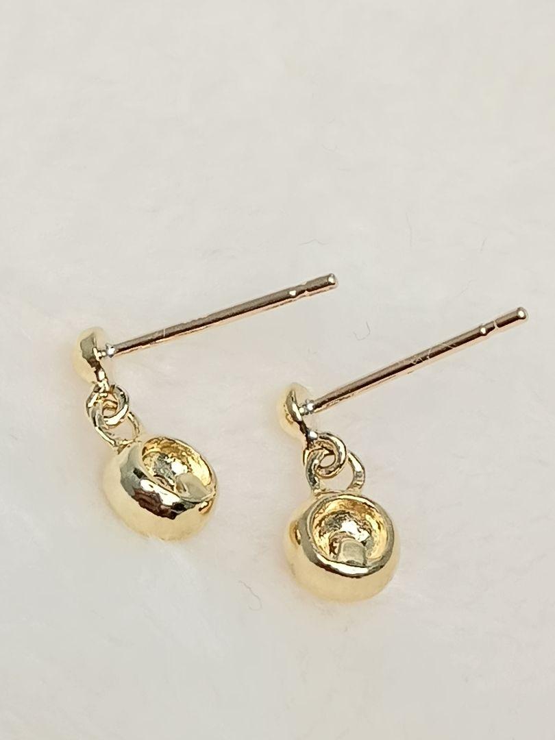 k18yg★天然ダイヤ0.14ct☆ピアス☆32