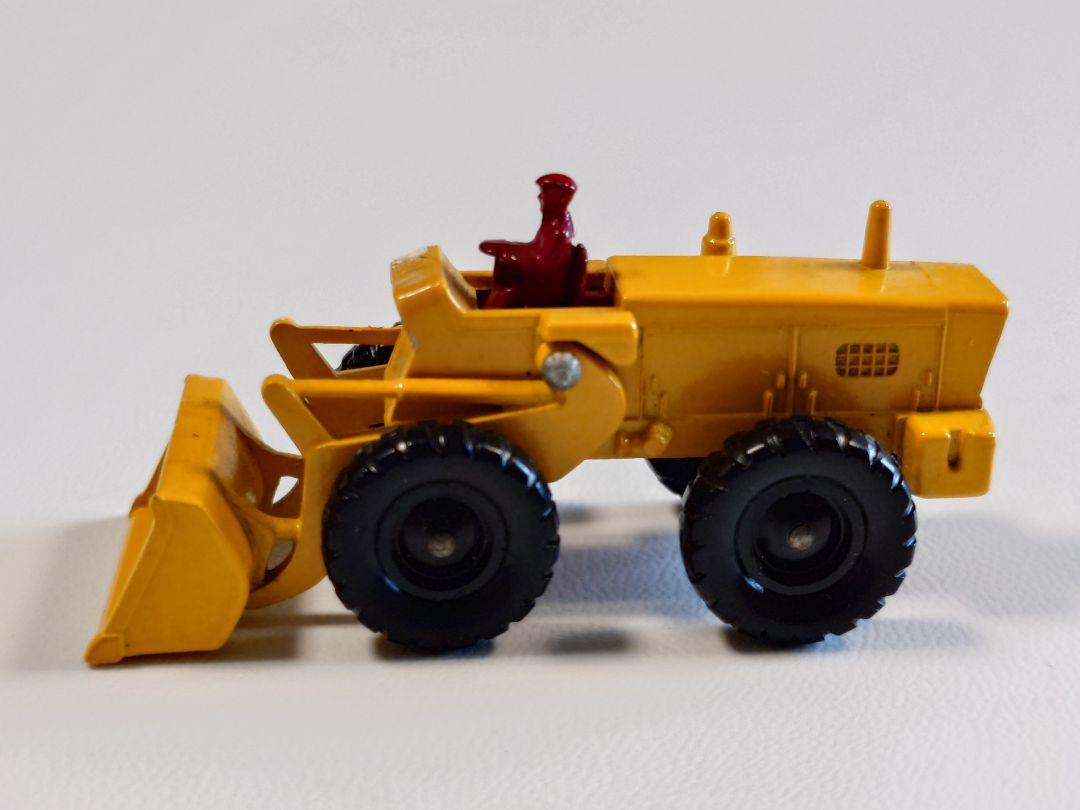 ミニカー MATCHBOX No.43 AVELING-BARFORD TRACTOR