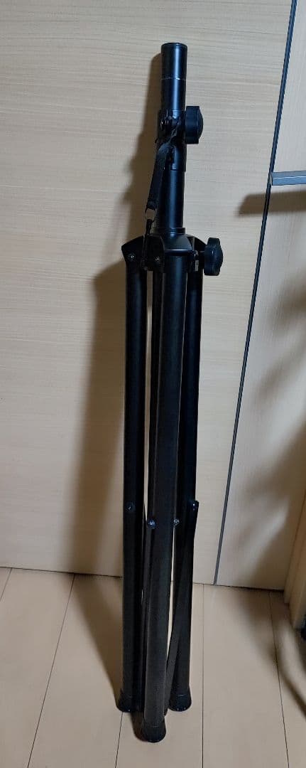 ISOVOX2パーソナルレコーディングブース ホワイト(スタンド付き) ISOVOX2パーソナルレコーディングブース ホワイト(スタンド付き)