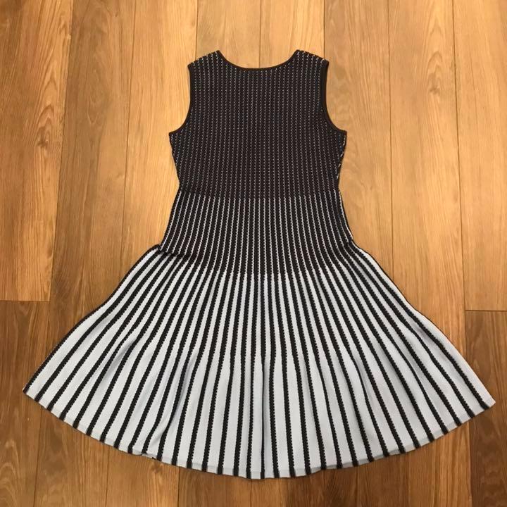 国産NEW 美品 ワンピース プリーツ グラデーション柄 M Ky4dm-m11754771437 ANAYI アナイ ニット 人気新作