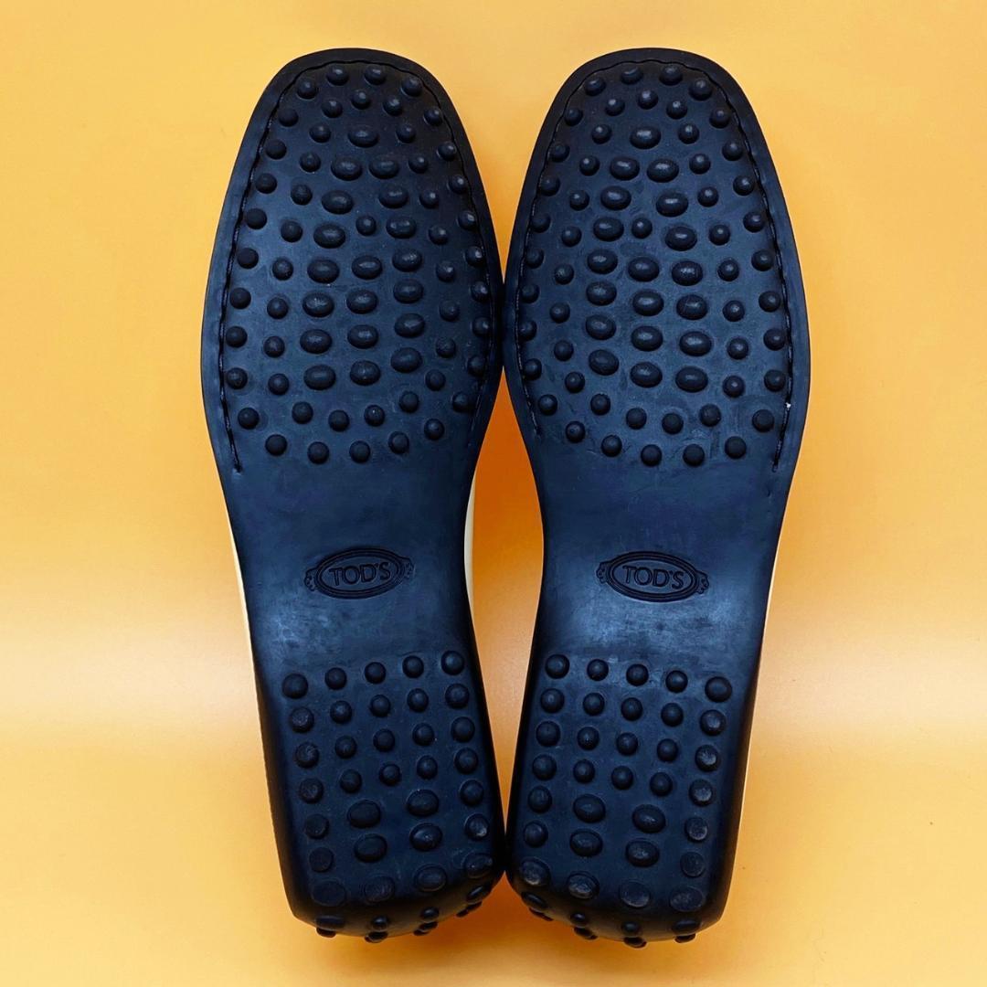 全国無料低価 TOD'S エナメル 薄めのクリーム系 レディース cTKPF-m11760237805 トッズ ゴンミーニ 35.5 格安正規品