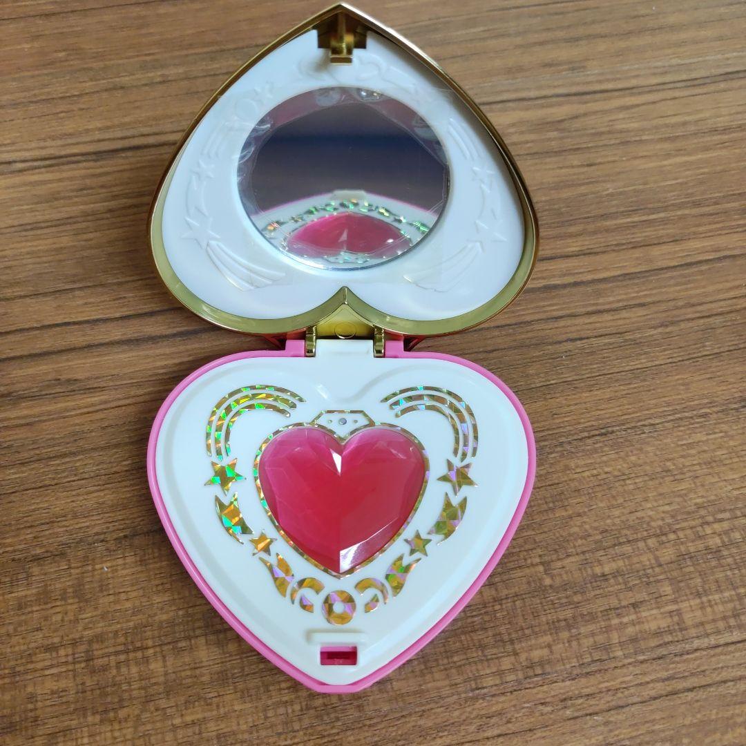【新品未使用】セーラームーン コズミックハートミラーケース