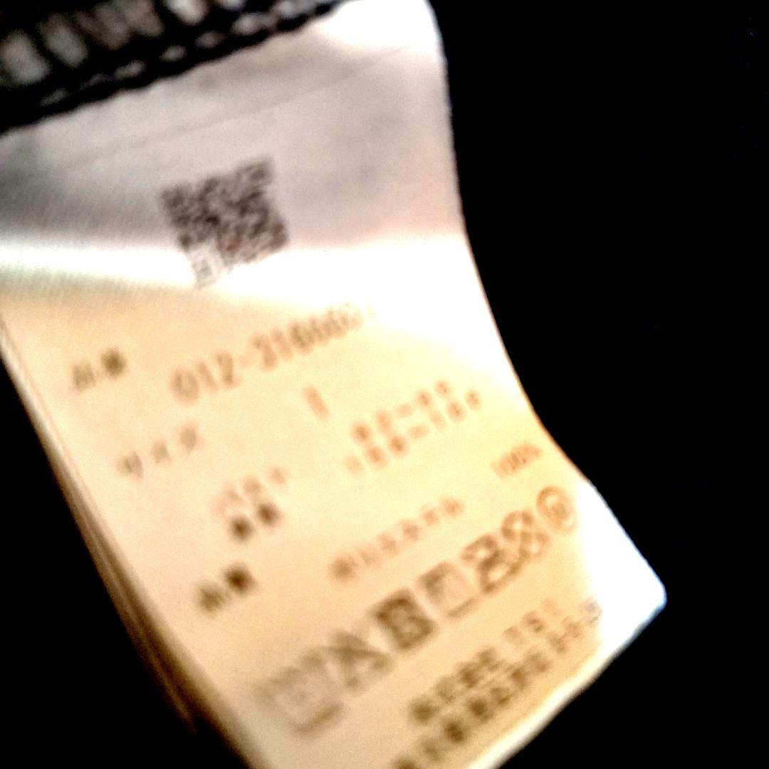 美品ニューバランスゴルフ、BLACK モックネックと2024スカートセット