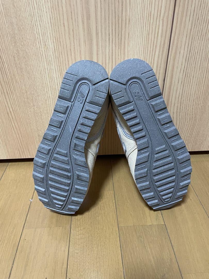 New Balance 996 ベージュ スニーカー