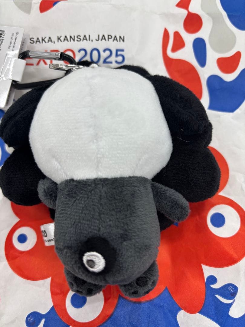 ミャクミャクなりきりぬいぐるみ BC ブラック ポチャッコ カラビナ付 サンリオ ミャクミャクなりきりぬいぐるみ BC ブラック ポチャッコ カラビナ付 サンリオ