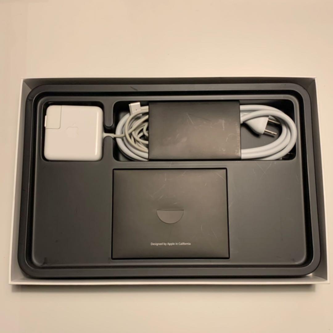 グラフィッ APPLE MacBook Air 11-inch 128GB 2014 dTNu3-m11769981173 モニタワイ
