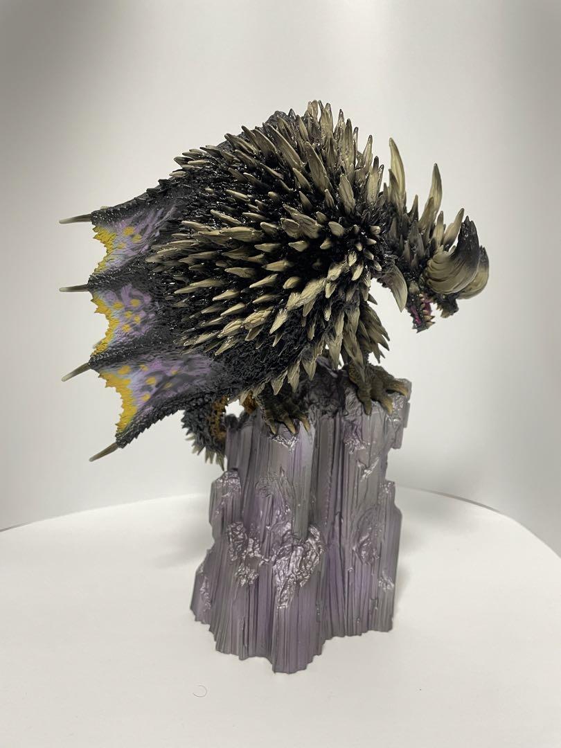 ネルギガンテ　クリエイターズモデル フィギュア　モンスターハンター