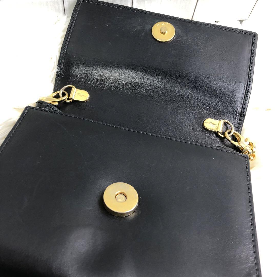 通販・買取 美品 フェラガモ ショルダーバッグ ヴァラリボン チェーン