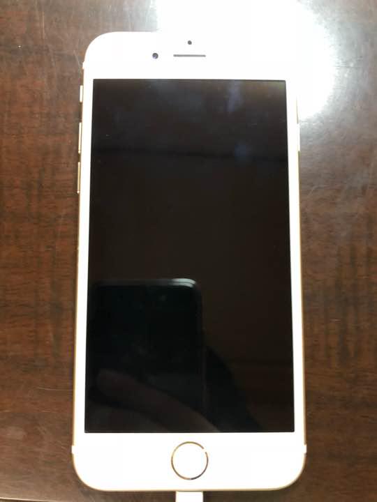 iPhone 6s Gold 64 GB SIMフリー