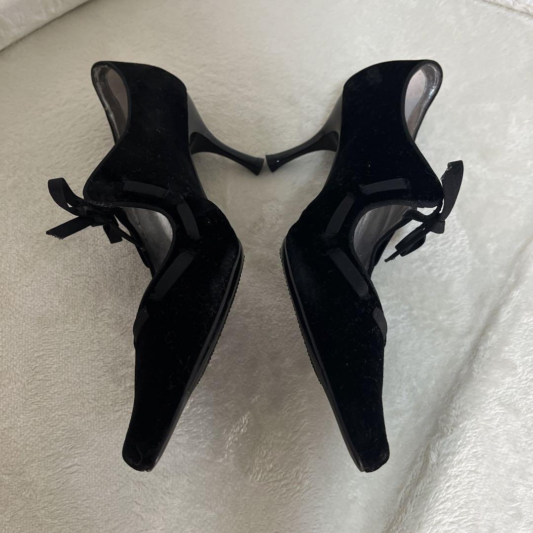 ほぼ美品 Salvatore Ferragamo サルヴァトーレフェラガモ可愛い