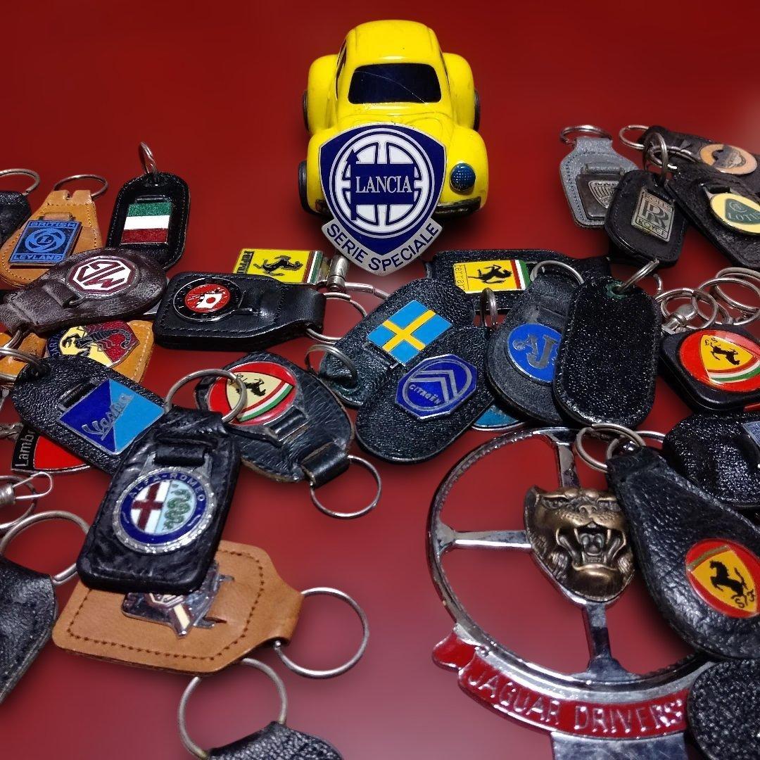 SPECIALE イエローエンブレムLancia