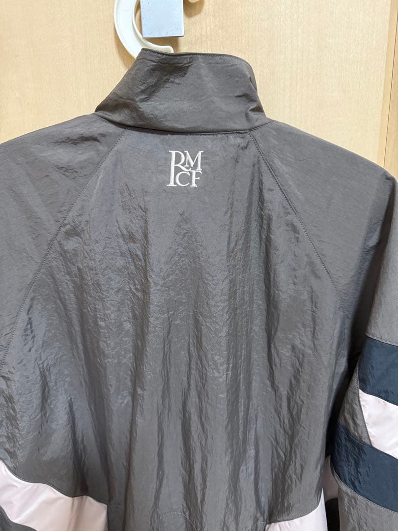 adidas レアルマドリード トラックジャケット adidas レアルマドリード トラックジャケット