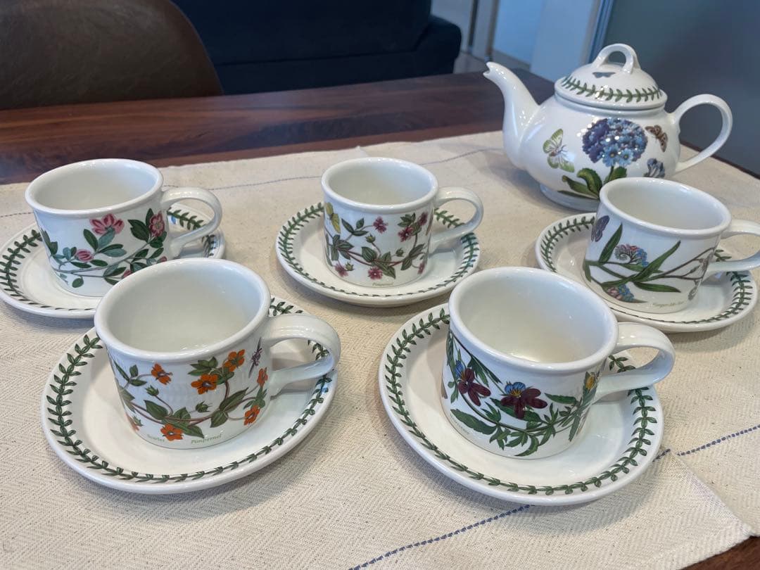英国にて購入　ポートメリオン　ボタニックガーデン　カップ&ソーサー5客＆ポット