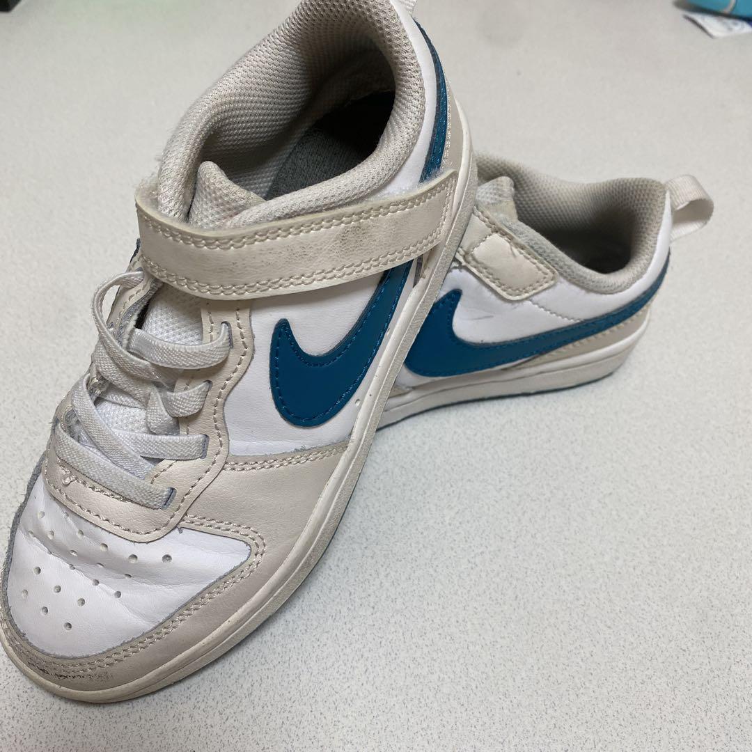 Nike スニーカー 13C ホワイト/ティール 4,980円