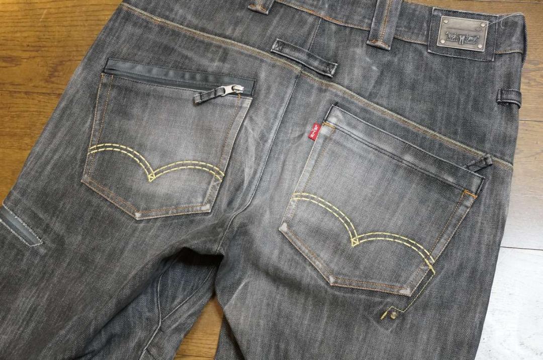 NEW人気 男性用 Levi's リーバイス スノーボードコラボパンツL zVjRa-m11799096277 686 × 最新作