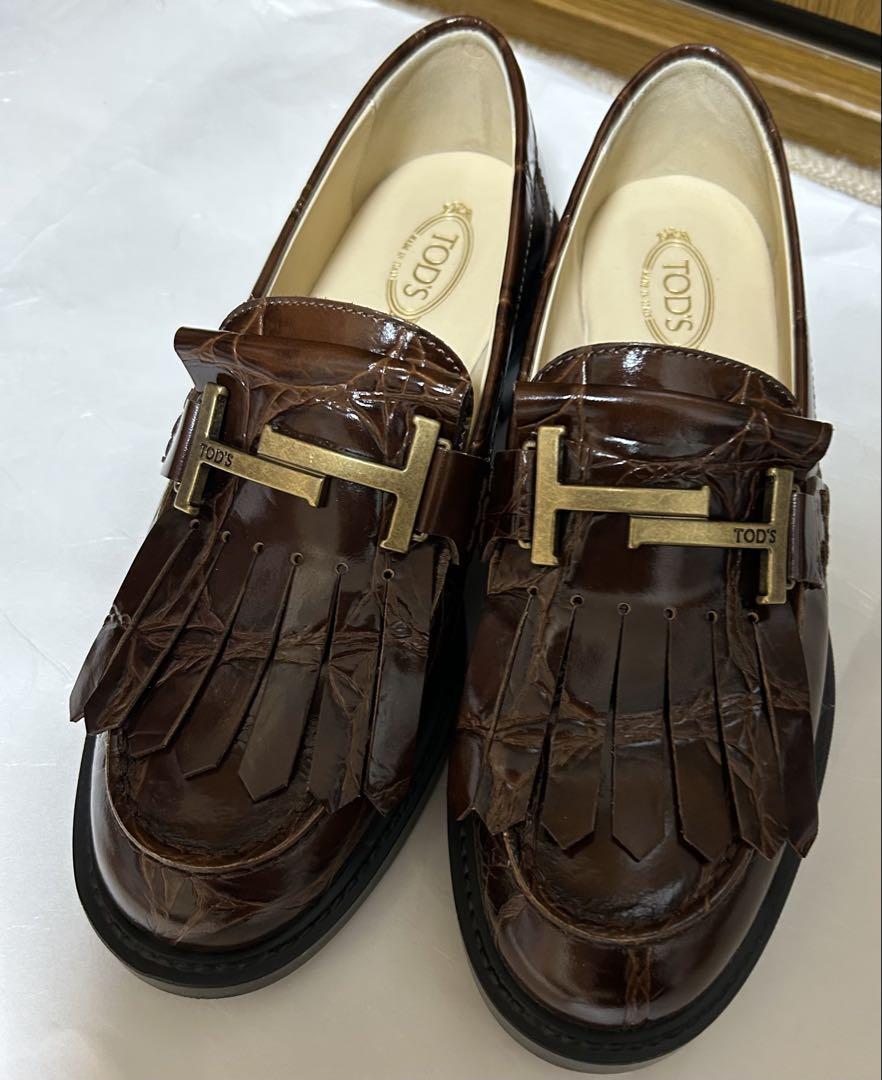 TOD'S - 美品 トッズ TOD'S ローファー モカシン KATE ケイト