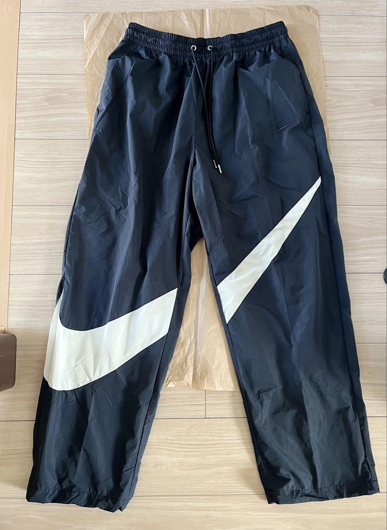 【新品・タグ付き】NIKE セットアップ　ウーブンジャケット　ウーブンパンツ
