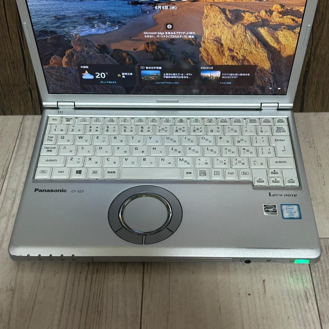 軽量 Panasonic CF-SZ5 6世代i5 SSD Office 8GB