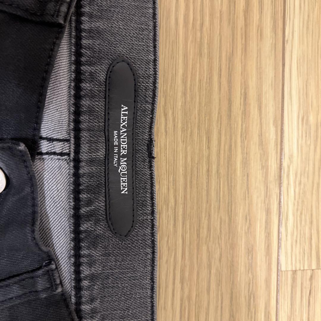 ALEXANDER McQUEEN ブラックスキニーデニム