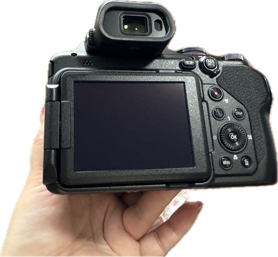 【最終値下げ】Nikon デジタルカメラ COOLPIX P1000ブラック