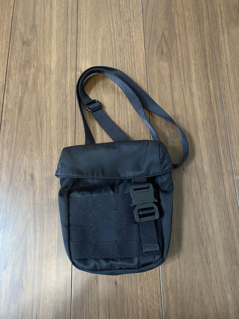 Alyx Military Shoulder Bag アリクス ショルダーバッグ