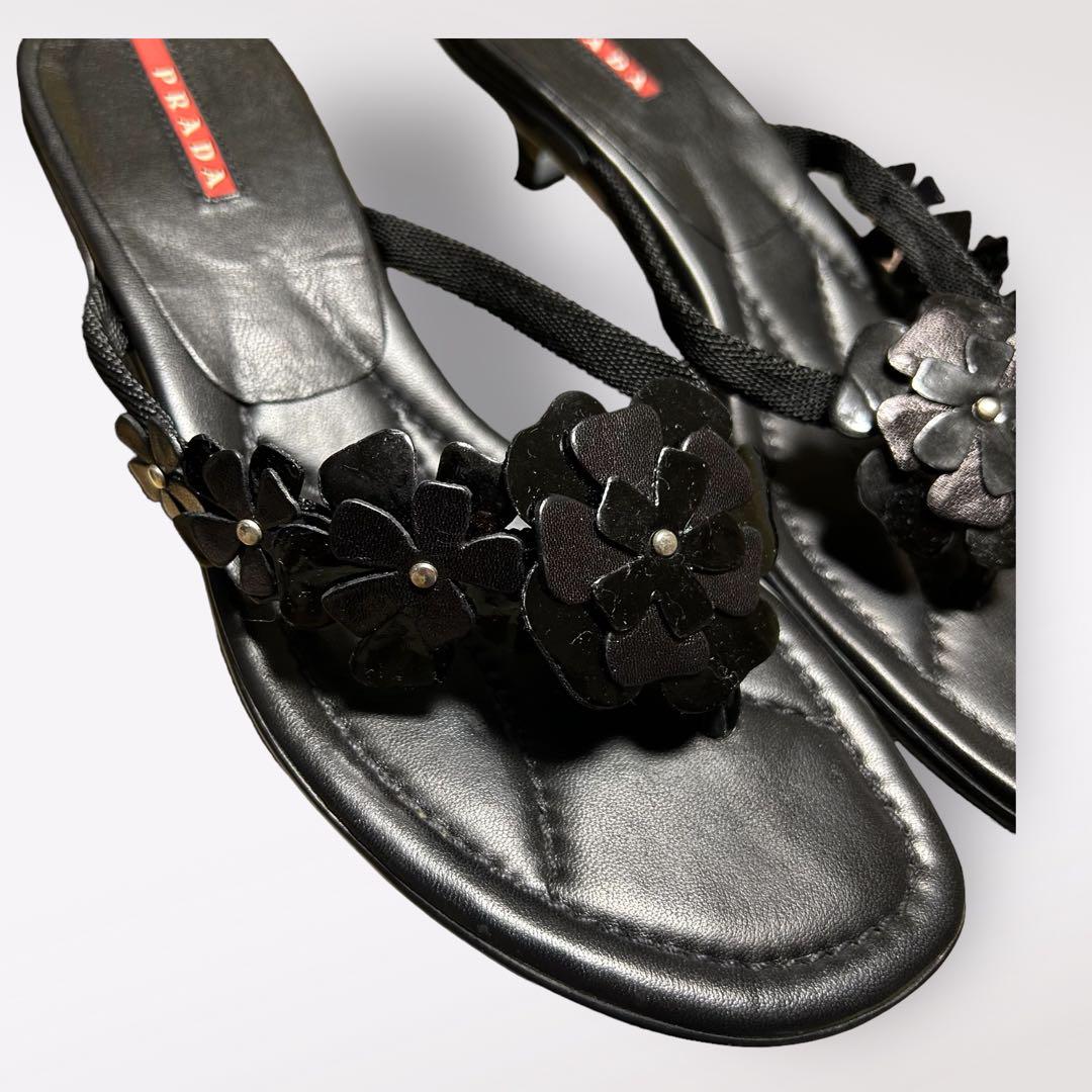PRADA レザー サンダル サイズ36 フラワービジュー付き