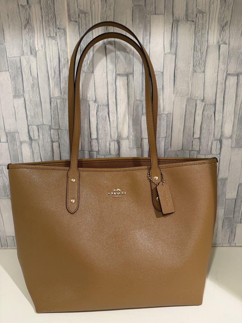 COACH レザートートバッグ