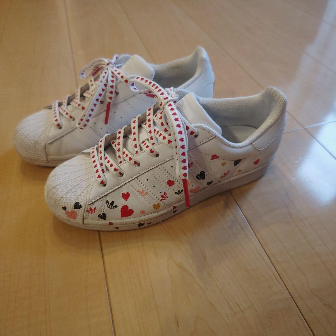 booco adidas スーパースター ハートデザイン