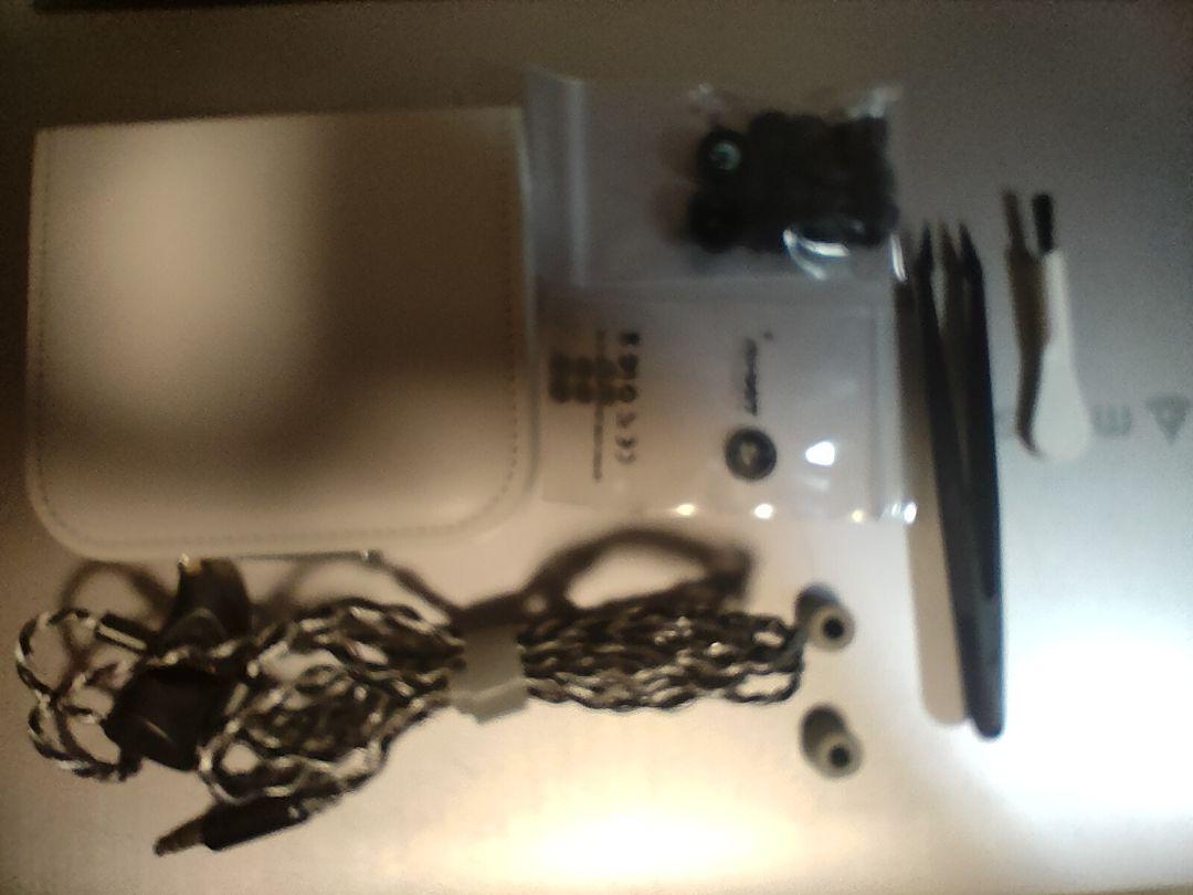 TINHIFI T5S高忠実度ハイエンドバランス超軽量HiFiイヤフォン