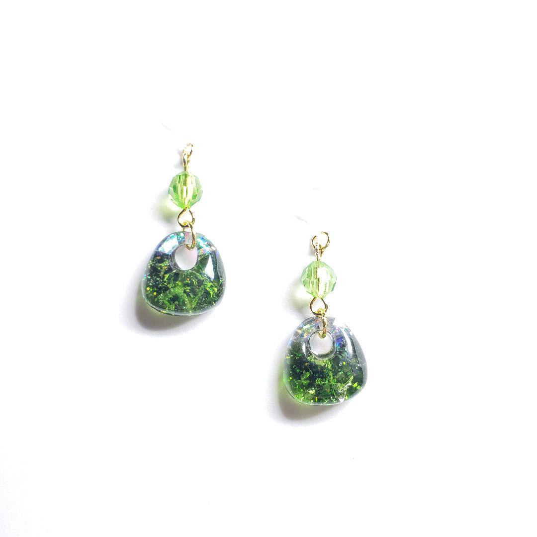 人気 No.608-C 琉球ガラス♡ブラックラメ☆ピアス・イヤリング ピアス